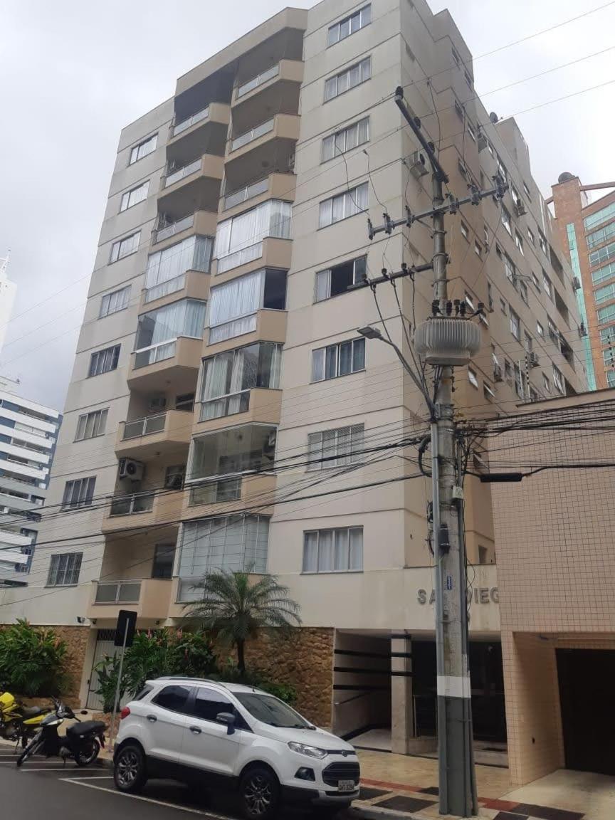 Apartamento Amplo Sc Balneário Camboriú